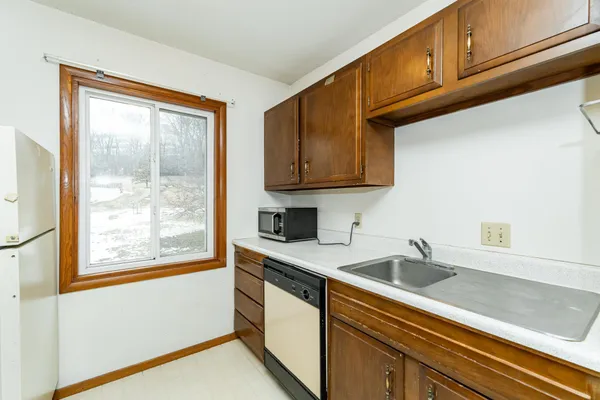 $90,000 | 354 Elton Hills Drive Northwest, Unit 37, Rochester, MN 55901