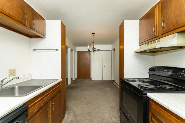 $90,000 | 354 Elton Hills Drive Northwest, Unit 37, Rochester, MN 55901