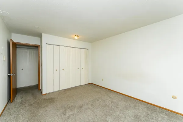 $90,000 | 354 Elton Hills Drive Northwest, Unit 37, Rochester, MN 55901