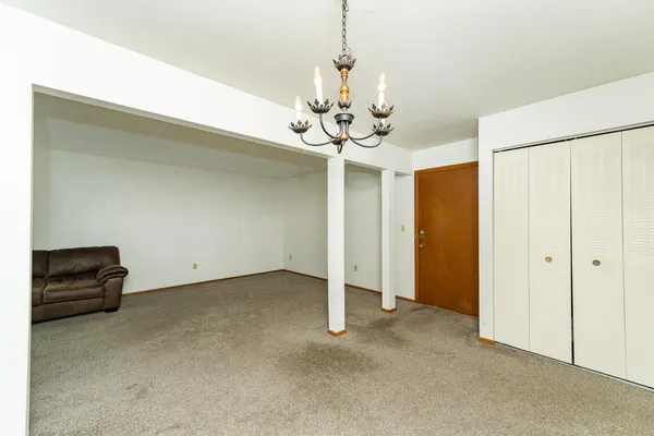 $90,000 | 354 Elton Hills Drive Northwest, Unit 37, Rochester, MN 55901