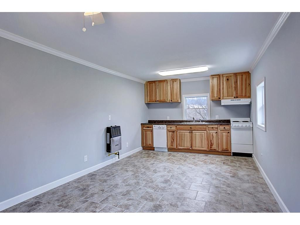 1705 State Line Road Elizabethton, TN 37643 - Photo 22 of 31 Photo 22