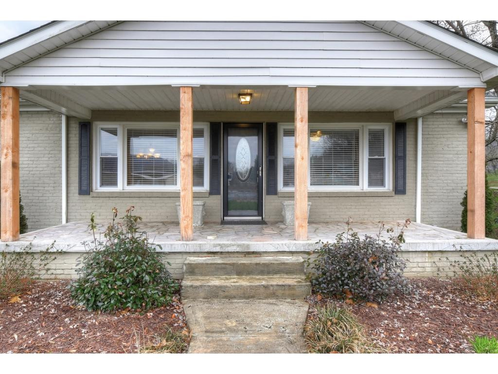 1705 State Line Road Elizabethton, TN 37643 - Photo 4 of 31 Photo 4