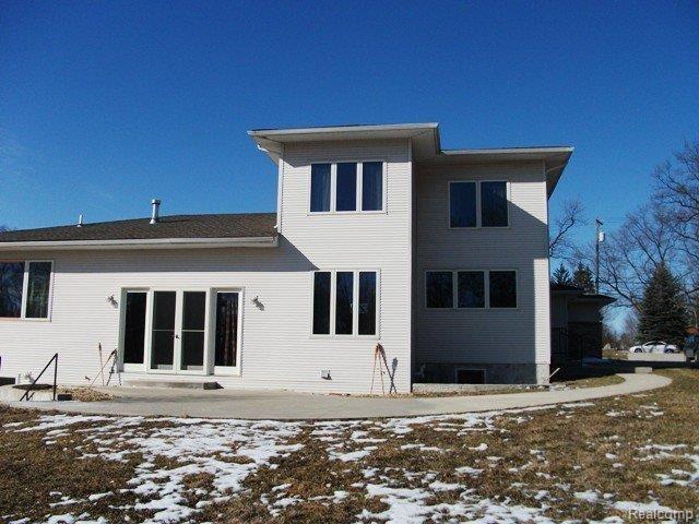 1251 Harding Avenue Rochester, MI 48307 - Photo 18 of 19 Back of home