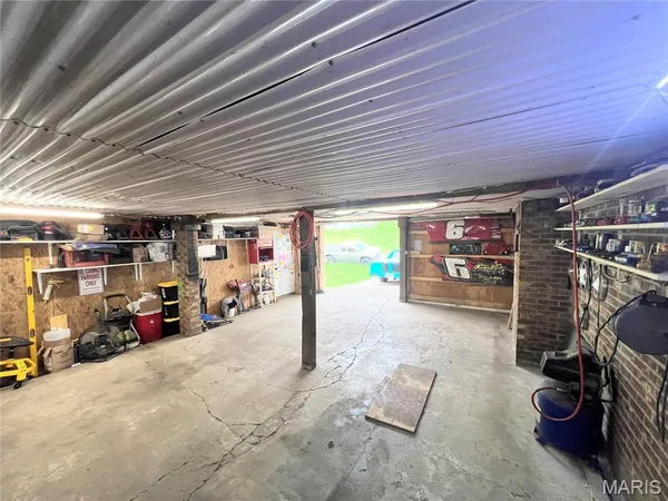 $175,000 | 403 Florence Drive, Ellis Grove, IL 62241