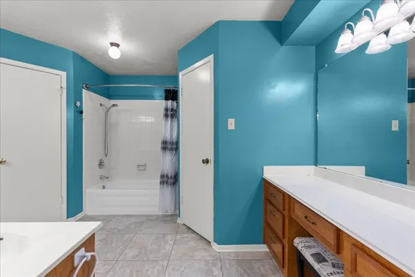 $252,500 | 3930 Sandlewood Drive, Pasadena, TX 77504