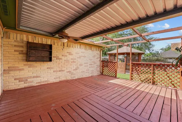 $252,500 | 3930 Sandlewood Drive, Pasadena, TX 77504