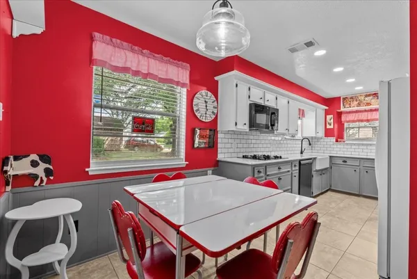 $252,500 | 3930 Sandlewood Drive, Pasadena, TX 77504