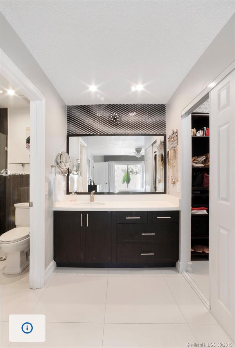 3460 Cluster Road Miramar, FL 33025 - Photo 12 of 21 MASTER BATHROOM