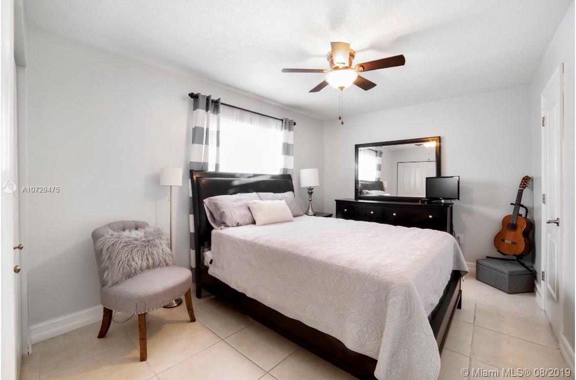 3460 Cluster Road Miramar, FL 33025 - Photo 14 of 21 2ND GUEST BEDROOM