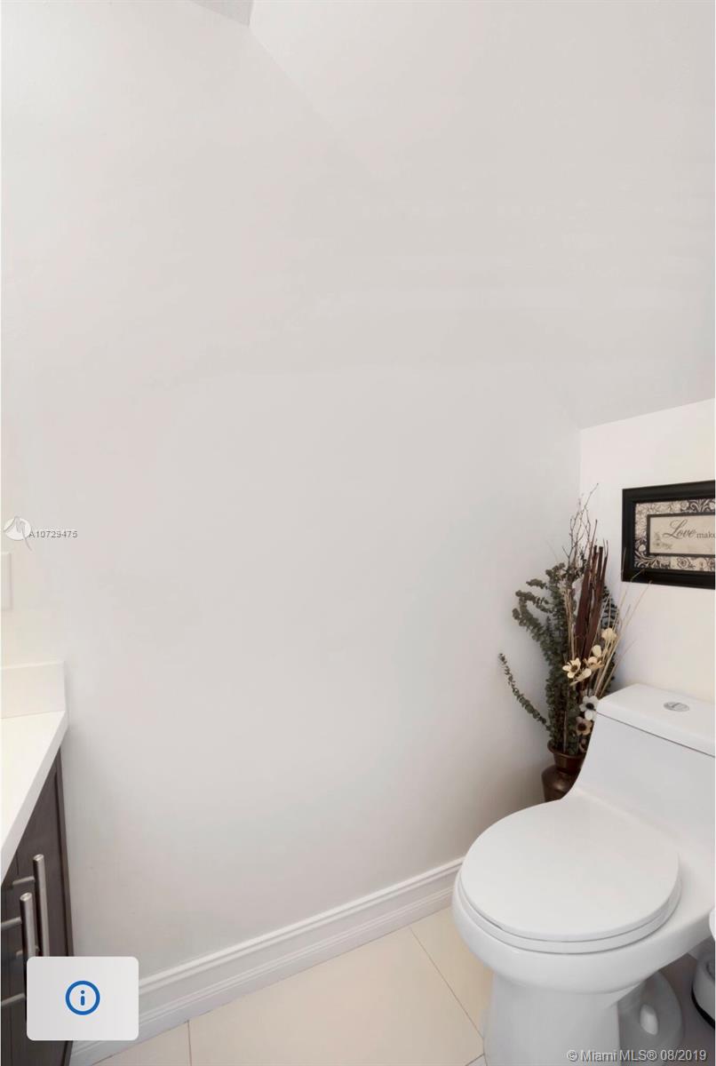 3460 Cluster Road Miramar, FL 33025 - Photo 16 of 21 GUEST BATHROOM