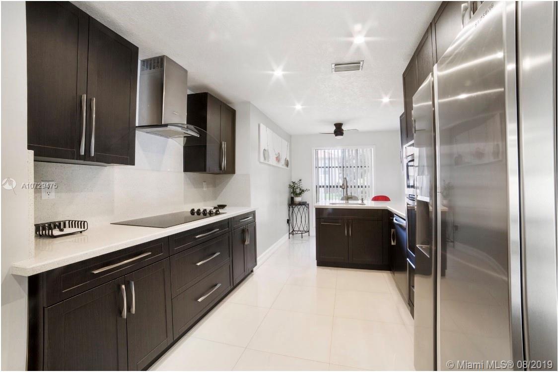 3460 Cluster Road Miramar, FL 33025 - Photo 9 of 21 KITCHEN