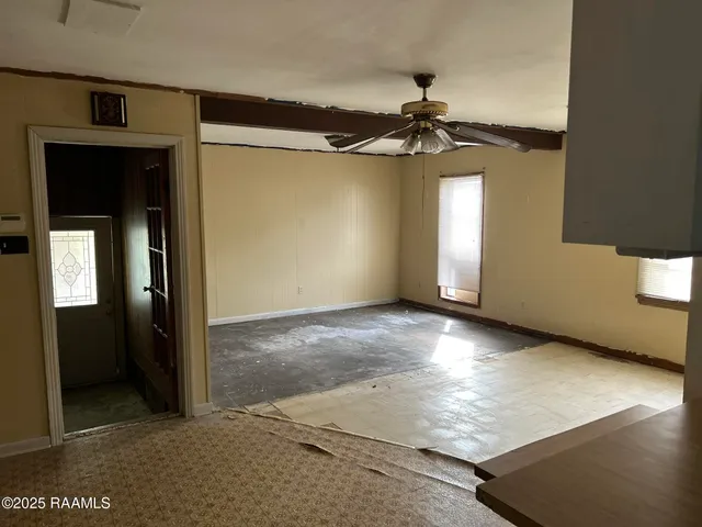 $40,000 | 627 West Jefferson Street, Ville Platte, LA 70586