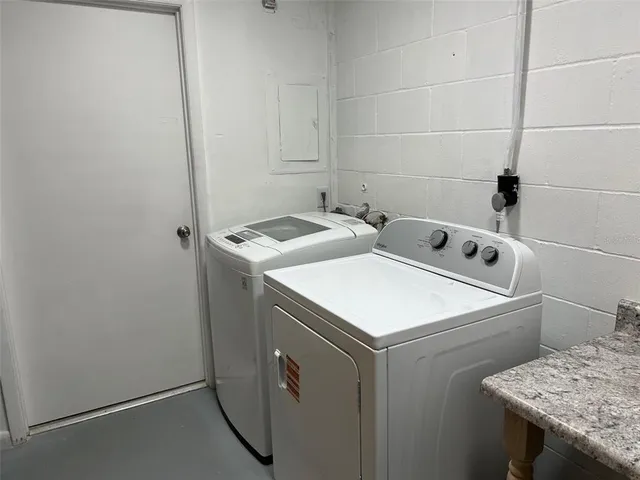 $230,000 | 5701 Southeast 2nd Place, Ocala, FL 34480