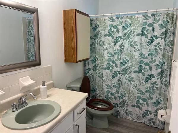 $230,000 | 5701 Southeast 2nd Place, Ocala, FL 34480