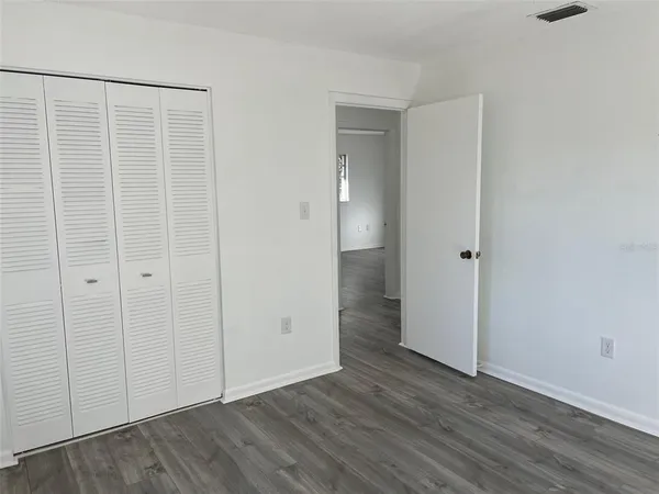 $230,000 | 5701 Southeast 2nd Place, Ocala, FL 34480