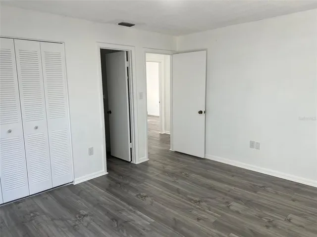 $230,000 | 5701 Southeast 2nd Place, Ocala, FL 34480