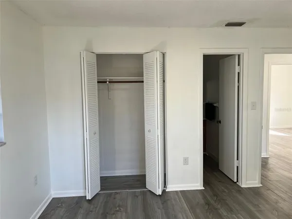 $230,000 | 5701 Southeast 2nd Place, Ocala, FL 34480