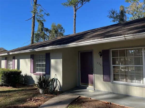 $230,000 | 5701 Southeast 2nd Place, Ocala, FL 34480
