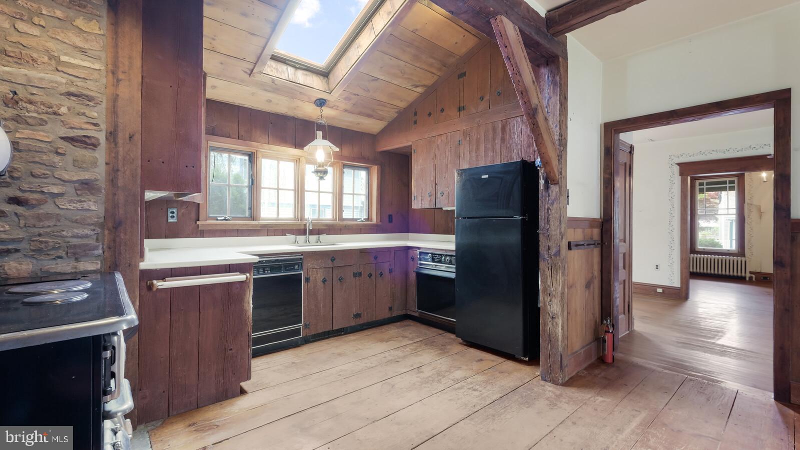 805 Township Line Road Newtown, PA 18940 - Photo 18 of 40 Kitchen with Skylight