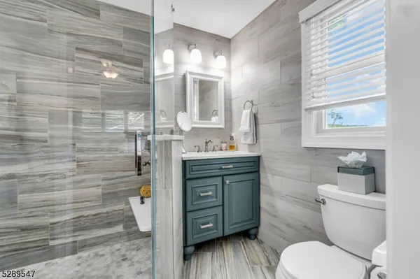 $975,000 | 423 Lakeside Boulevard, Hopatcong, NJ 07843