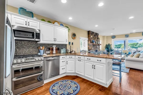 $975,000 | 423 Lakeside Boulevard, Hopatcong, NJ 07843