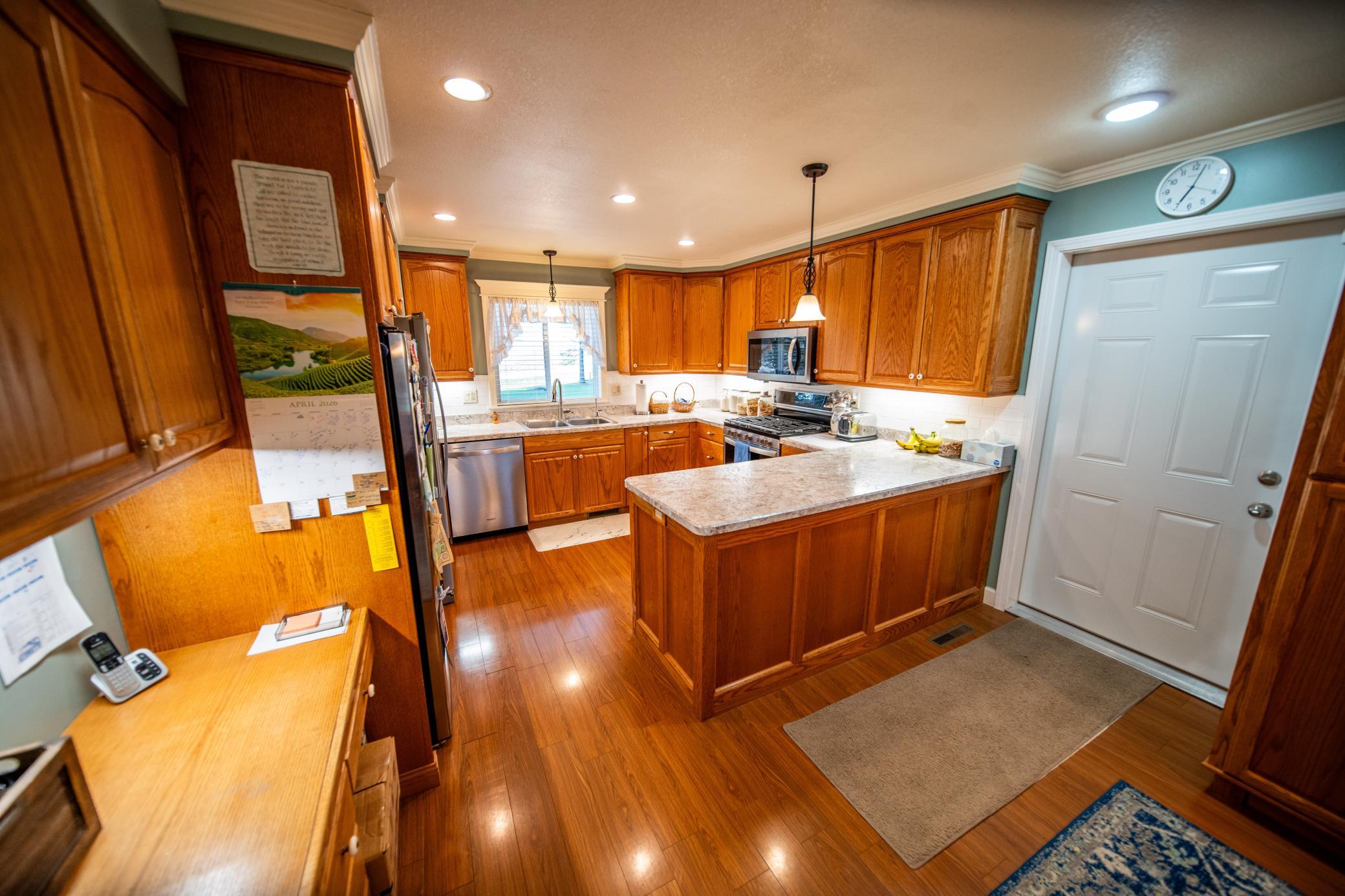 607 Stagecoach Road Mantorville, MN 55955 - Photo 4 of 68