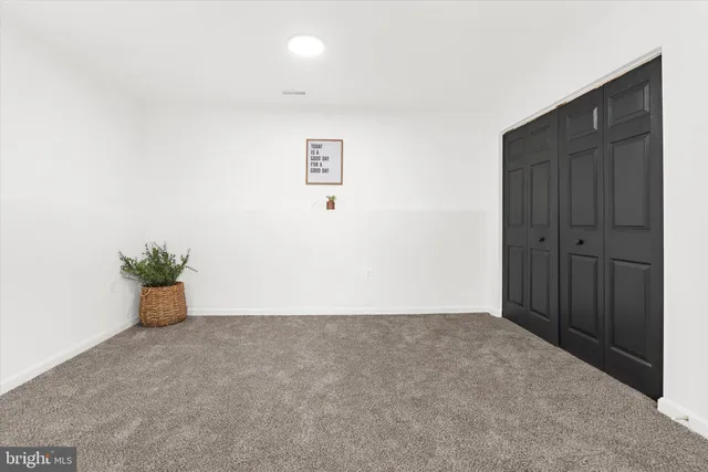 $424,900 | 1917 Campbell Drive, Suitland, MD 20746