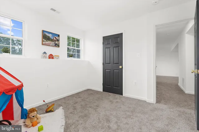 $424,900 | 1917 Campbell Drive, Suitland, MD 20746