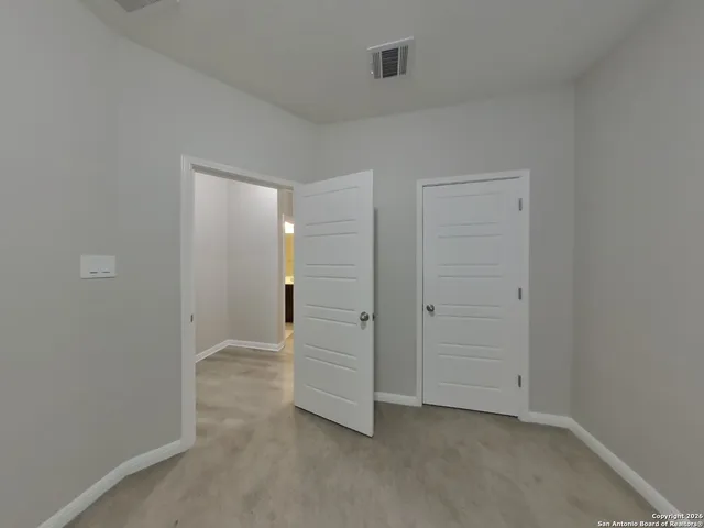 $1,589 | 13307 Badlands Bend, St. Hedwig, TX 78152