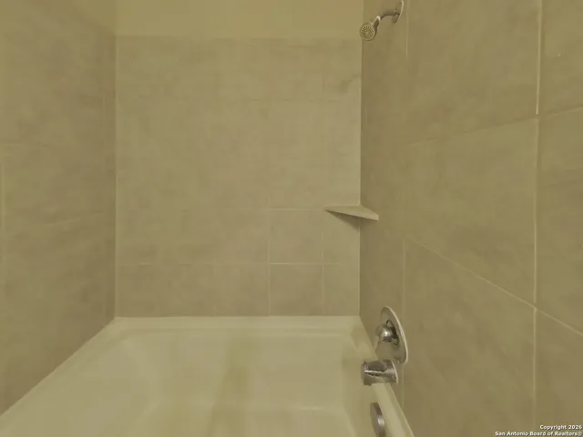 $1,589 | 13307 Badlands Bend, St. Hedwig, TX 78152