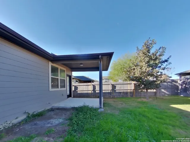 $1,589 | 13307 Badlands Bend, St. Hedwig, TX 78152