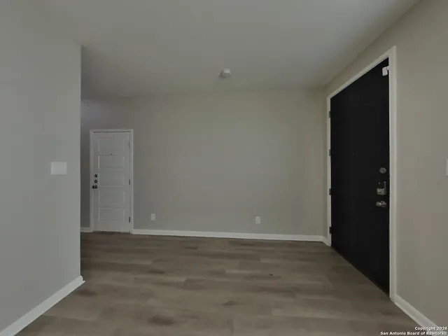 $1,589 | 13307 Badlands Bend, St. Hedwig, TX 78152