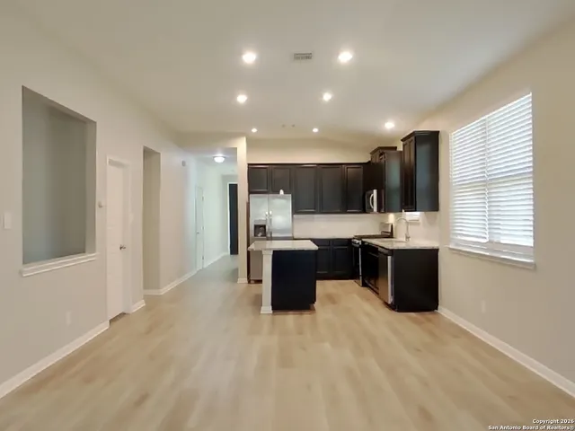 $1,589 | 13307 Badlands Bend, St. Hedwig, TX 78152