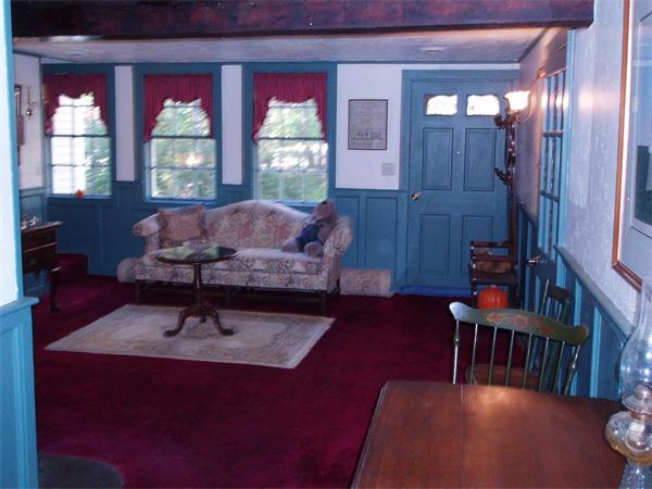 385-379 Tilden Road Scituate, MA 02066 - Photo 12 of 19 Gallery Image 12