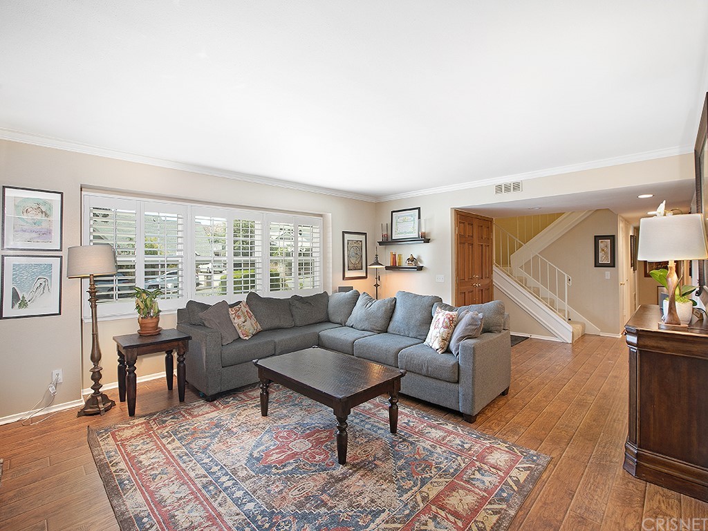 3430 Quincy Avenue Simi Valley, CA 93063 - Photo 3 of 25