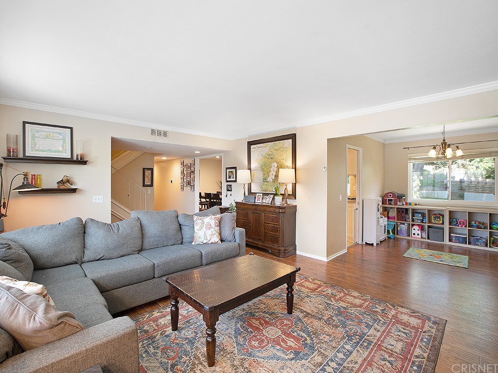 3430 Quincy Avenue Simi Valley, CA 93063 - Photo 5 of 25