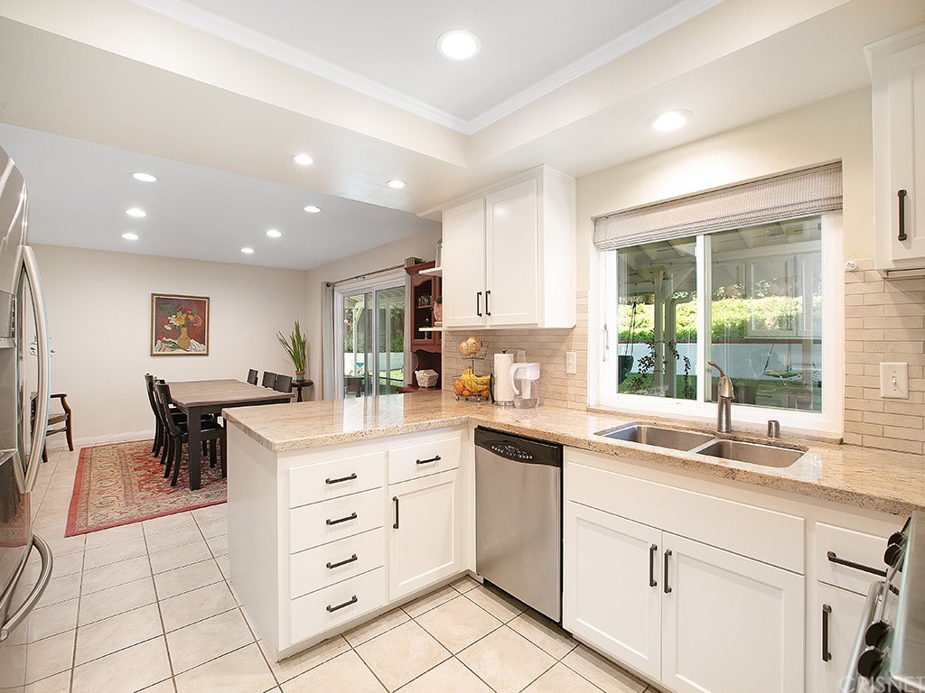 3430 Quincy Avenue Simi Valley, CA 93063 - Photo 8 of 25