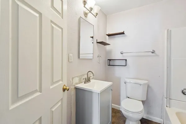$360,000 | 5410 Mendocino Boulevard, Sacramento, CA 95820