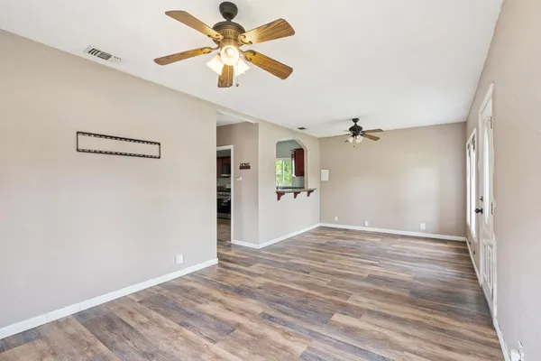 $360,000 | 5410 Mendocino Boulevard, Sacramento, CA 95820