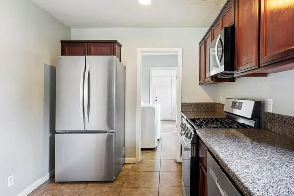 $360,000 | 5410 Mendocino Boulevard, Sacramento, CA 95820