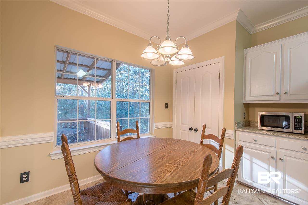 23561 3rd Street Fairhope, AL 36532 - Photo 15 of 50 Breakfast Area