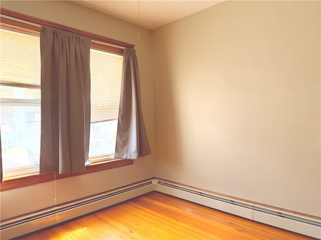 398 Willow Street Woonsocket, RI 02895 - Photo 17 of 25 2nd Floor