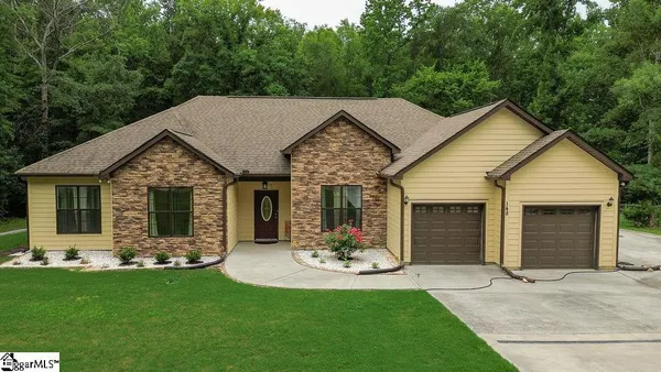 $535,000 | 148 Williams Wood Drive, Prosperity, SC 29127
