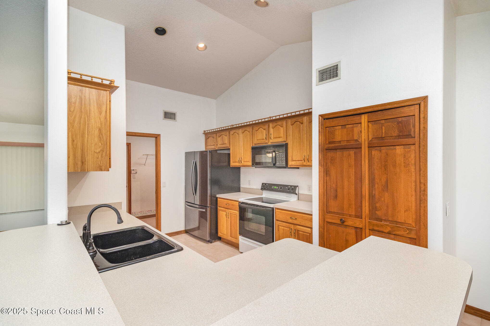 6755 Bryant Road Cocoa, FL 32927 - Photo 10 of 34 008_img_5932-edit_954