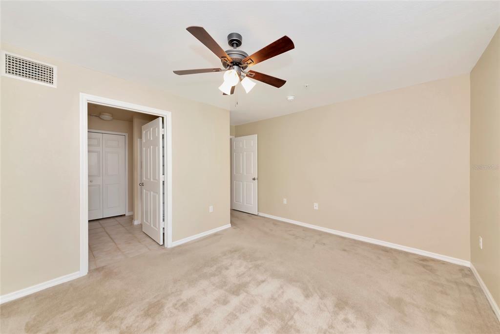 5560 Rosehill Road, Unit 201 Sarasota, FL 34233 - Photo 23 of 61