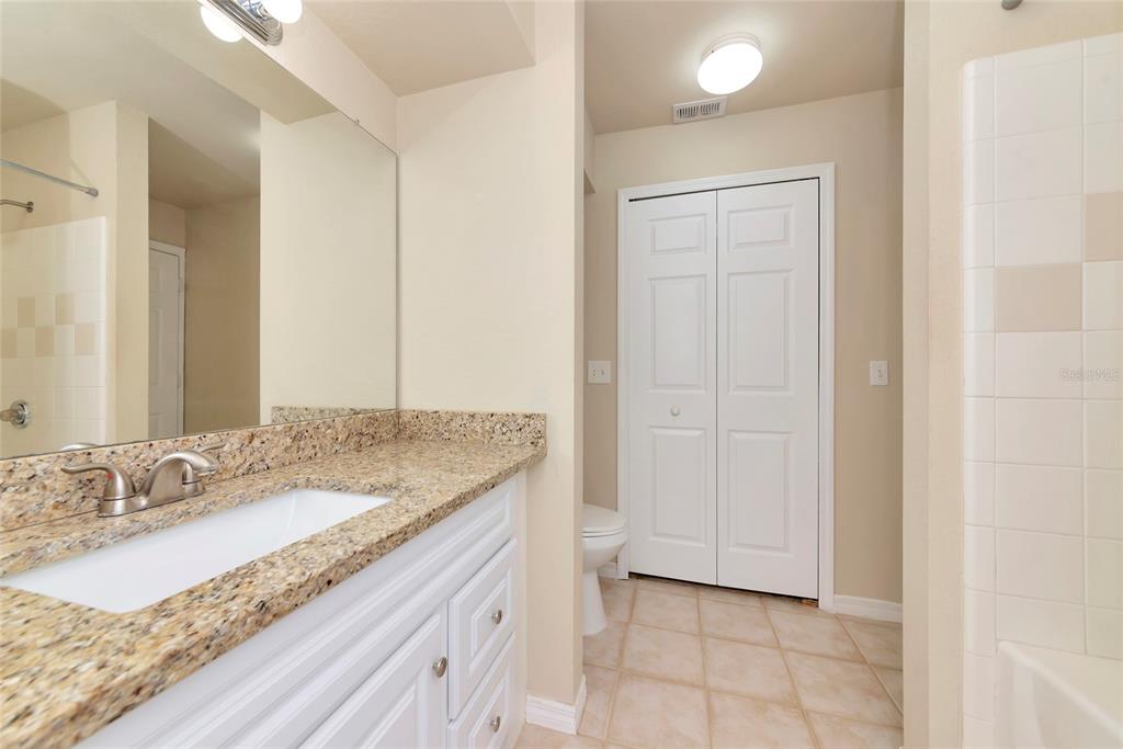5560 Rosehill Road, Unit 201 Sarasota, FL 34233 - Photo 25 of 61