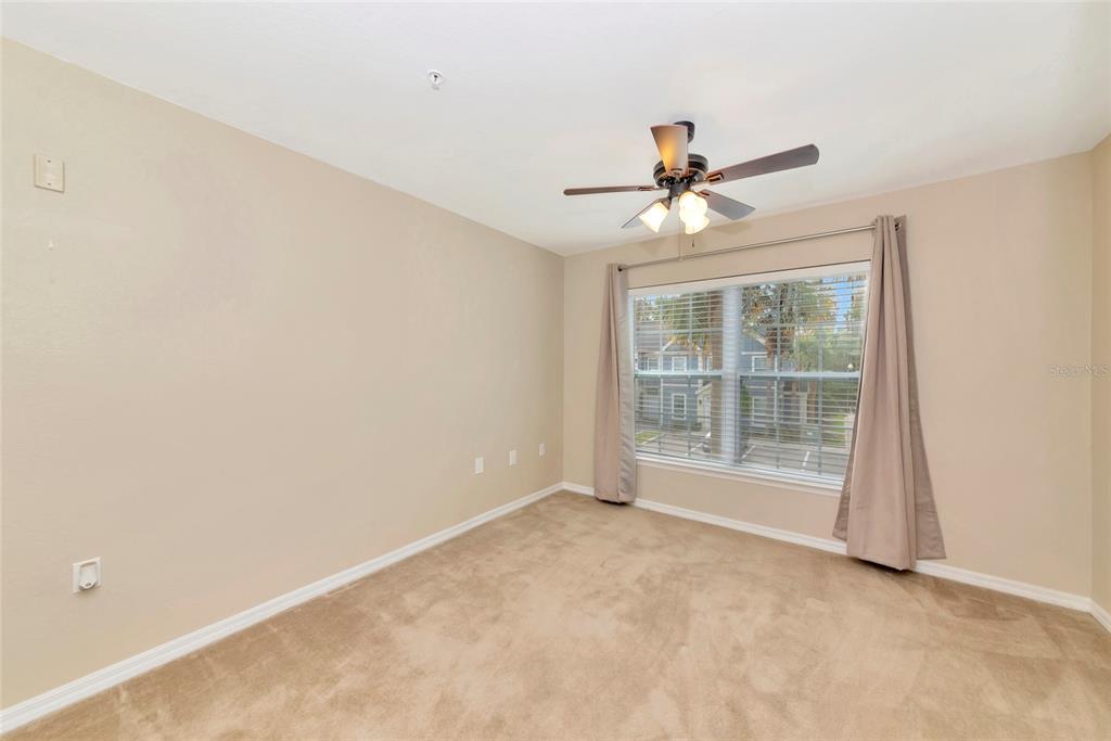 5560 Rosehill Road, Unit 201 Sarasota, FL 34233 - Photo 28 of 61