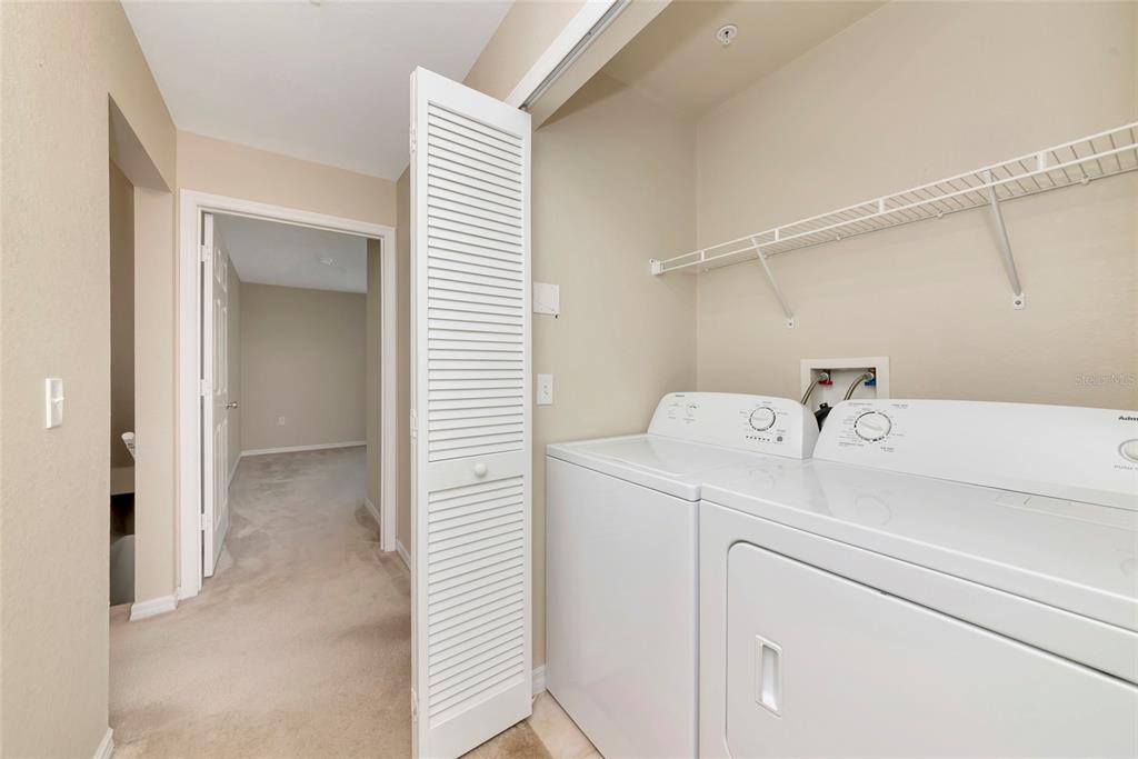 5560 Rosehill Road, Unit 201 Sarasota, FL 34233 - Photo 35 of 61