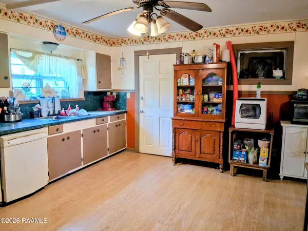 $80,000 | 660 Couvillion Street, Moreauville, LA 71355