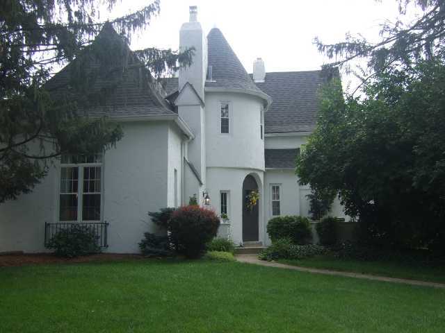 2642 York Road Upper Arlington, OH 43221 - Photo 1 of 15